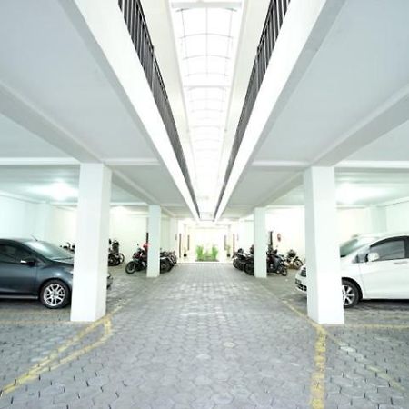 D帕拉贡酒店-Upn Maguwo 外观 照片